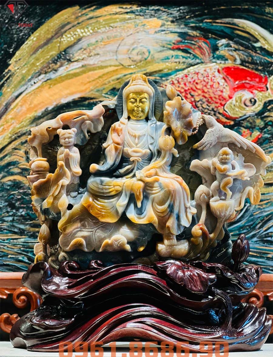 Tượng phật quan âm thờ tại gia bằng đá mã não