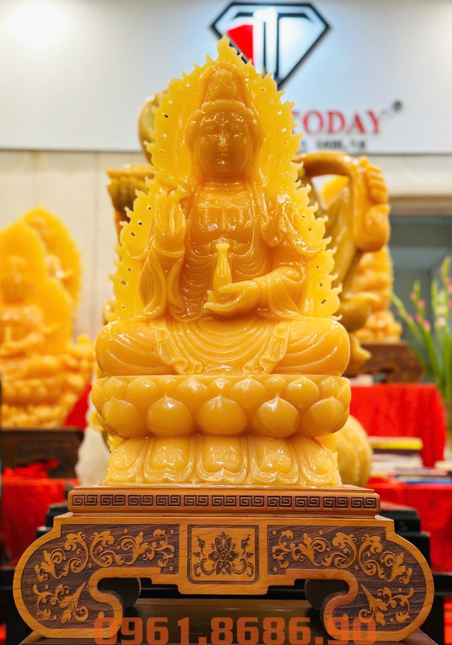 Tượng phật bà quan âm bằng ngọc hoàng long